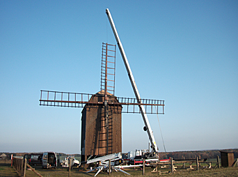 Montage der Windmühlenflügel